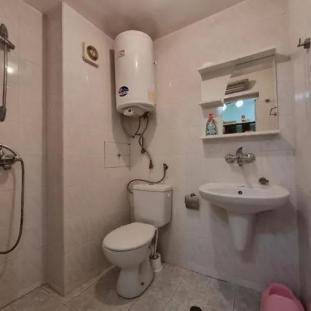 Studio Kiki In The Center Апартаменты Бургас